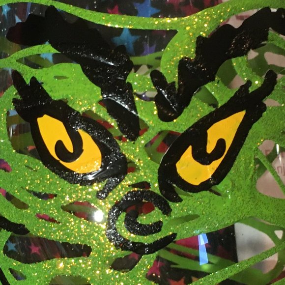 Handmade Grinch Glass👀❣🆕 - Picture 2 of 12